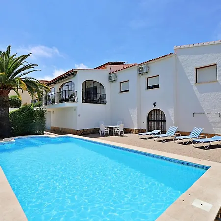 Sara - Sea View With Private Pool In فيلة