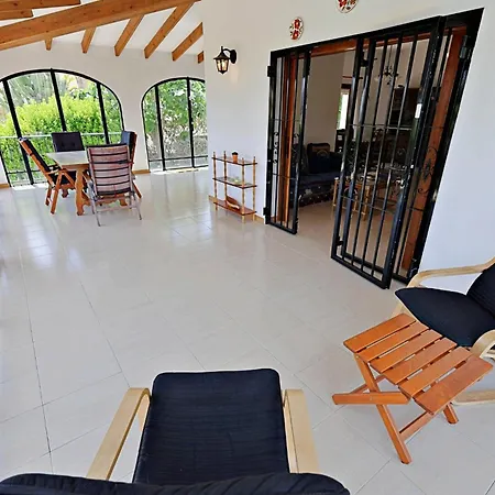 Sara - Sea View With Private Pool In فيلة